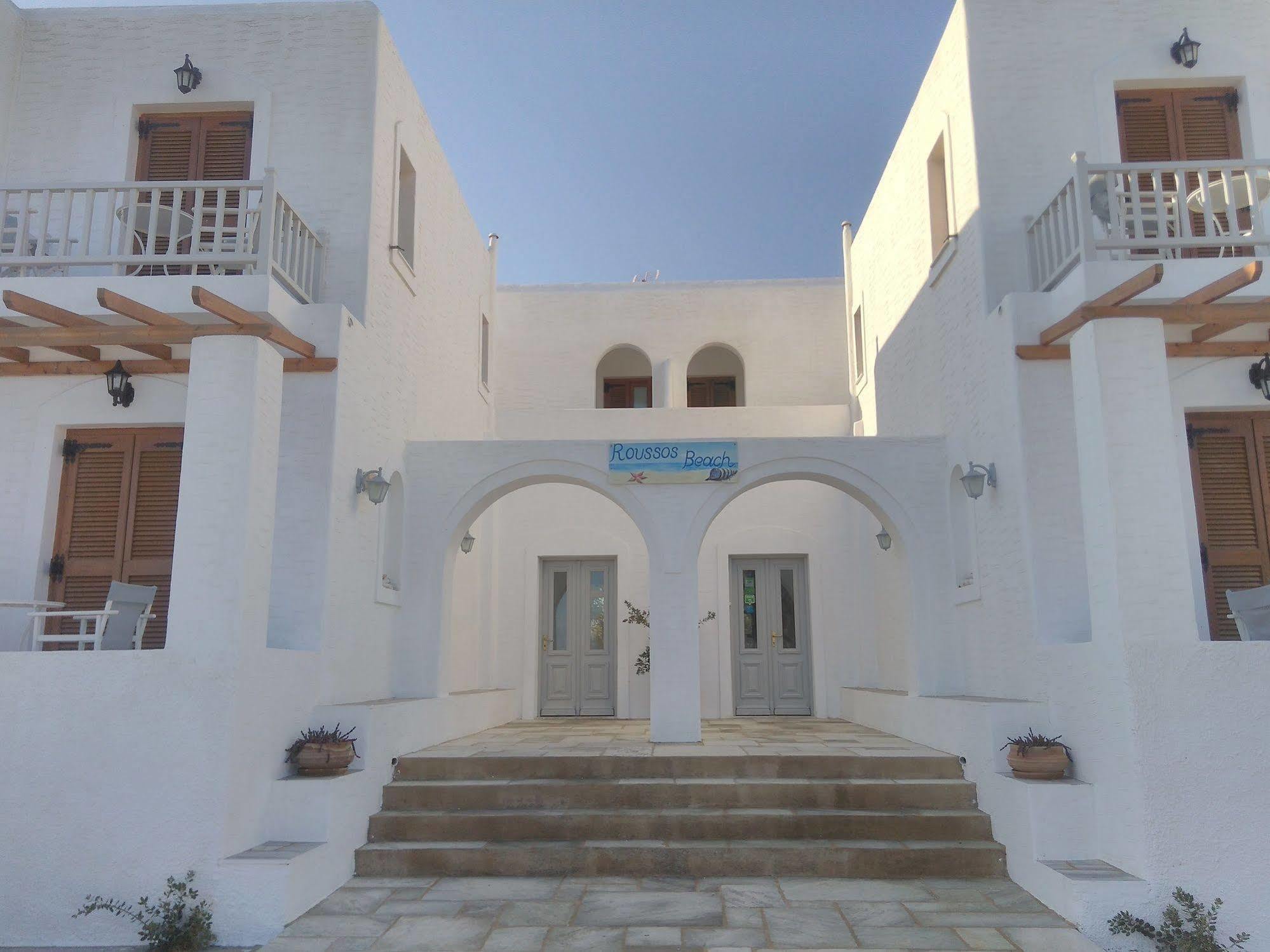 Roussos Beach Hotel Naousa  Ngoại thất bức ảnh